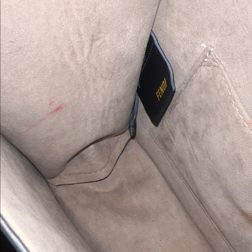 Pre-loved 💕Authentic Fendi Black and Tan Embossed Leather Century F is Fendi Kan - Picture 15 of 17